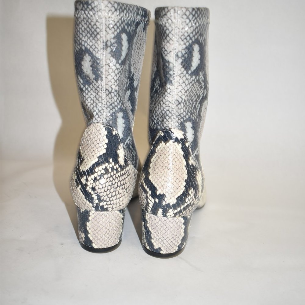 Stuart Weitzman Ernestine Phython Stretch Leather… - image 6